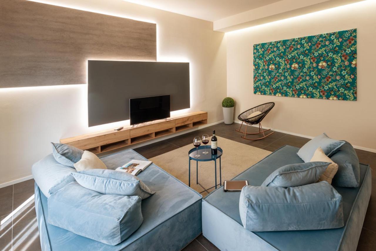 100Towers Deluxe Apartment 阿尔巴 外观 照片