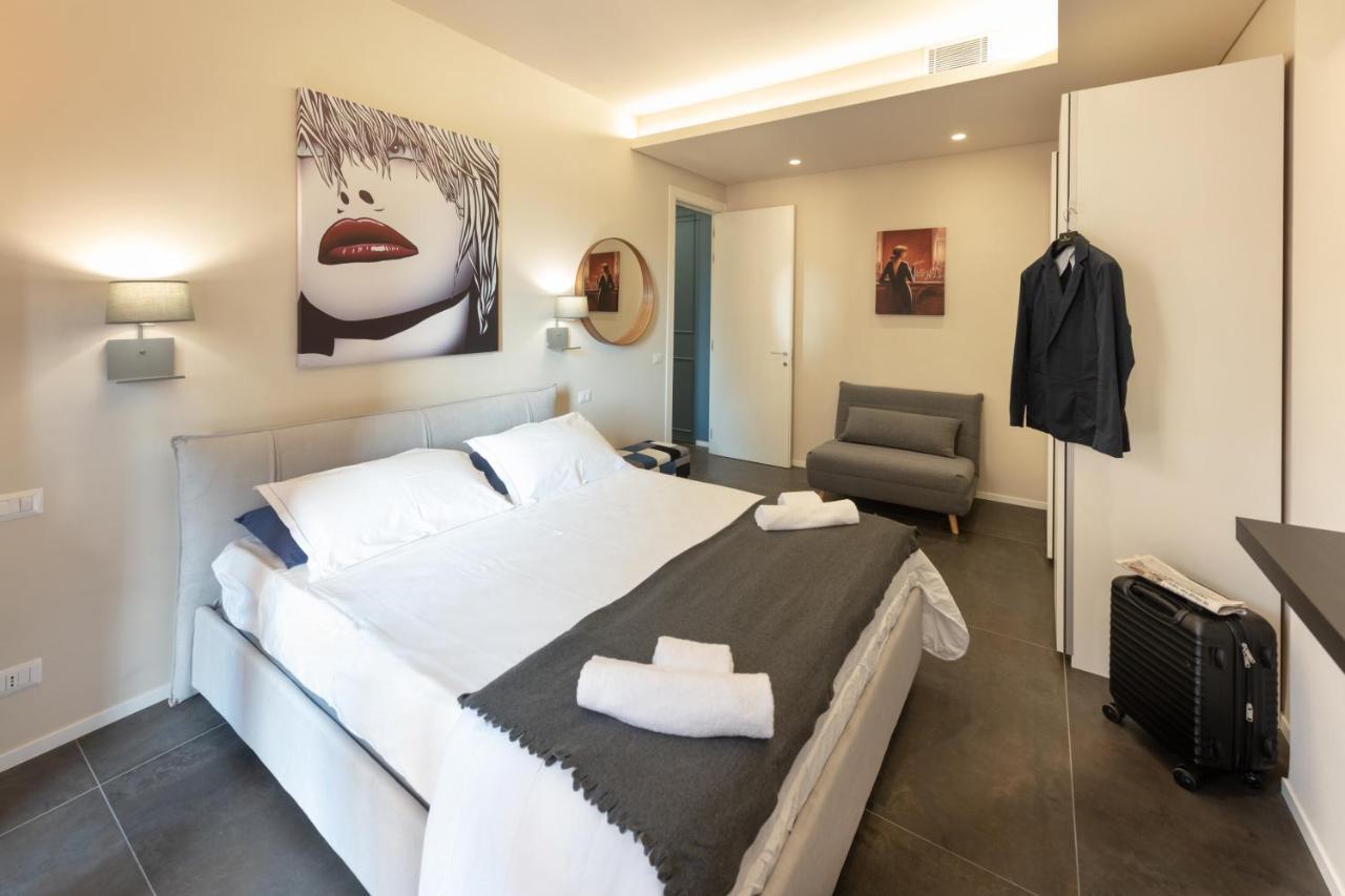 100Towers Deluxe Apartment 阿尔巴 外观 照片